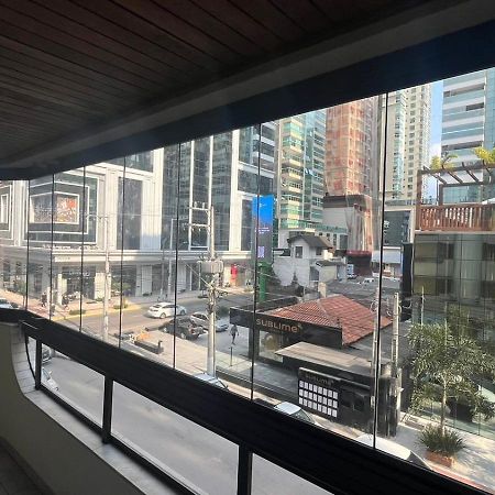 Apartamento Na Melhor Localizacao Da Meia Praia Itapema Kültér fotó